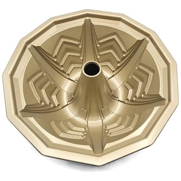 Marquee Bundt Cake Pan 10 Cups Geometric Non Stick Williams Sonoma Nordic Ware - Picture 6 of 12